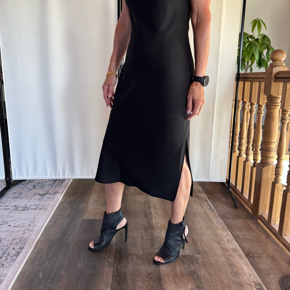 Elegant Black Dolce Vita heels